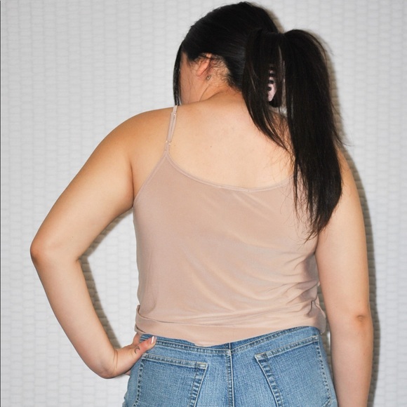 Tan v neck tank top (medium) - Picture 2 of 2